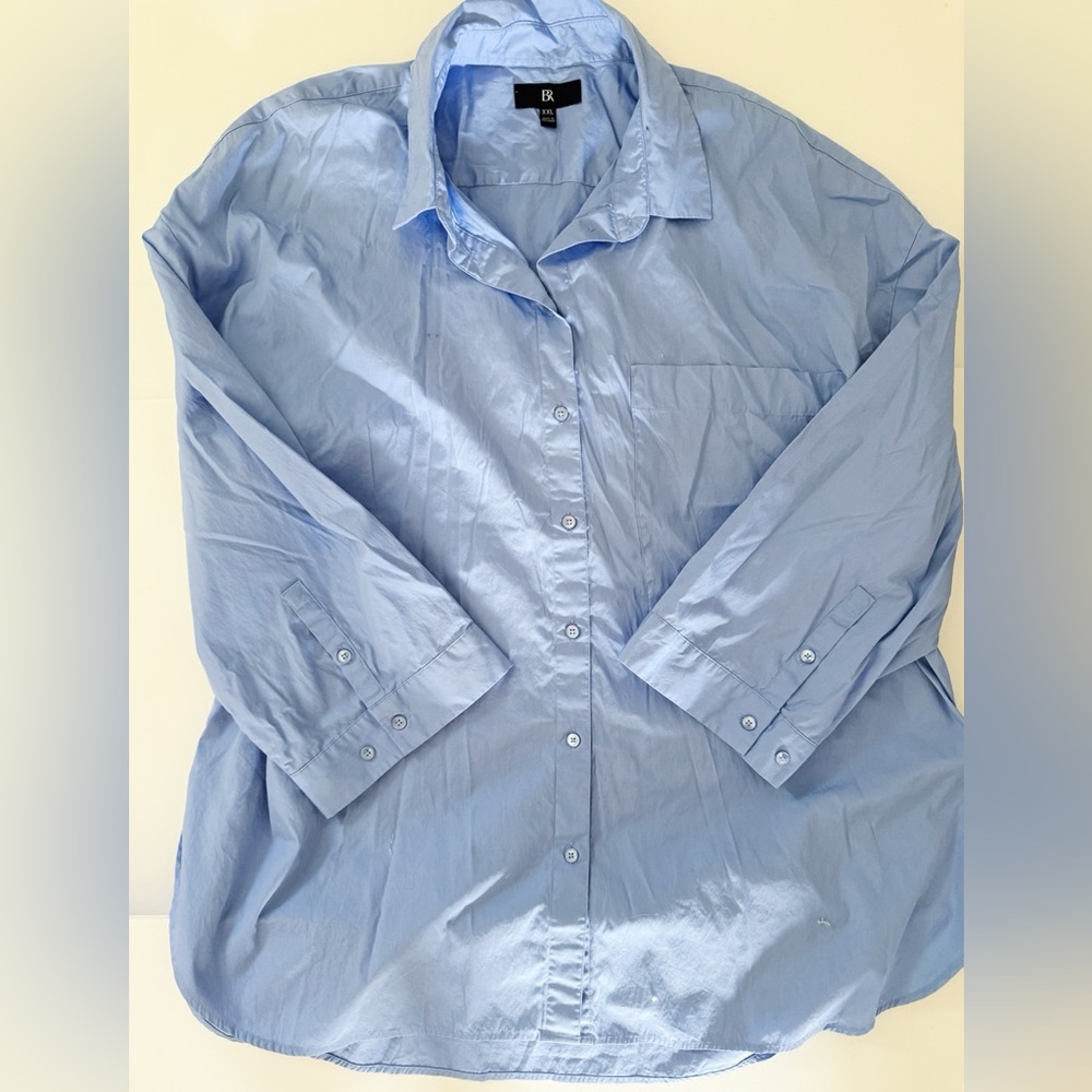 Banana Republic Oversized Light Blue Button Up Shirt - Picture 3 of 5